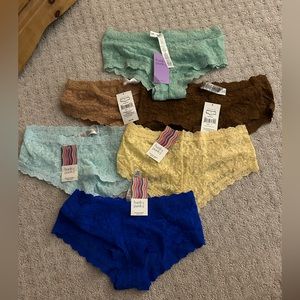 NWT 6 pairs of Hanky Panky Lace Boyshorts